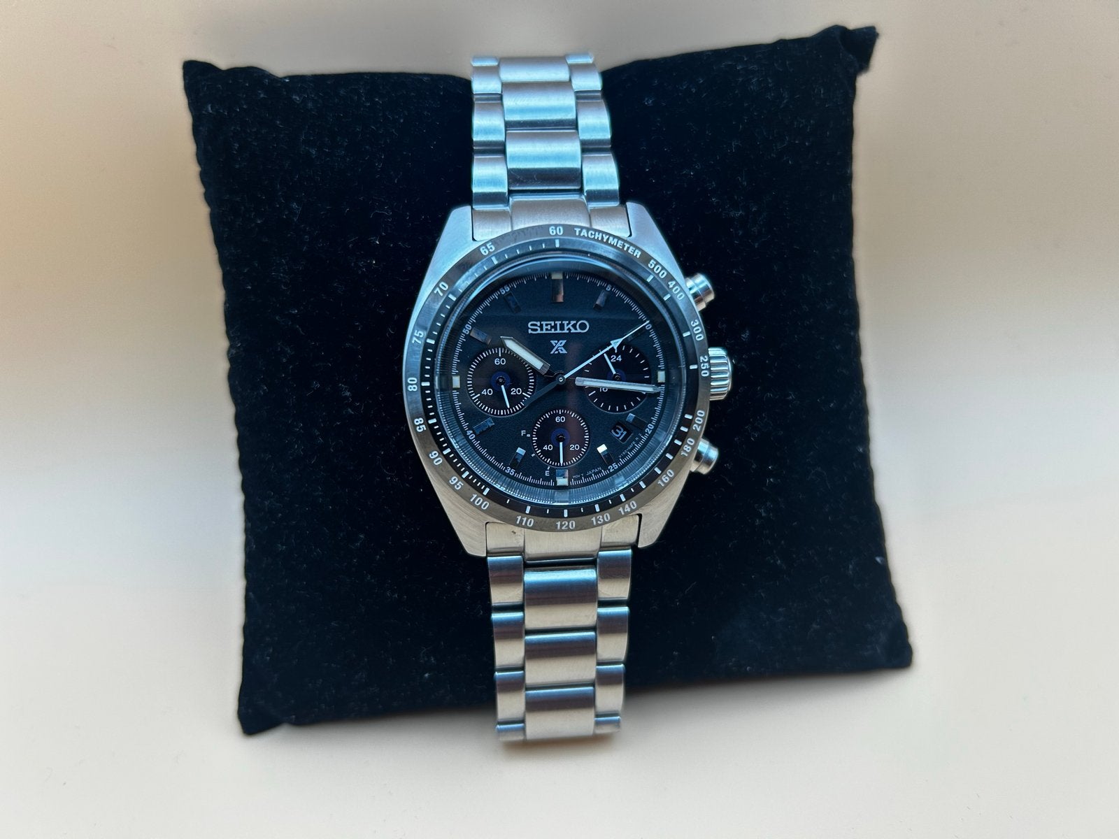 Seiko Speedtimer Solar Chronograaf SSC933P1, Ophalen of Verzenden, Waterdicht, Zo goed als nieuw, Zwart