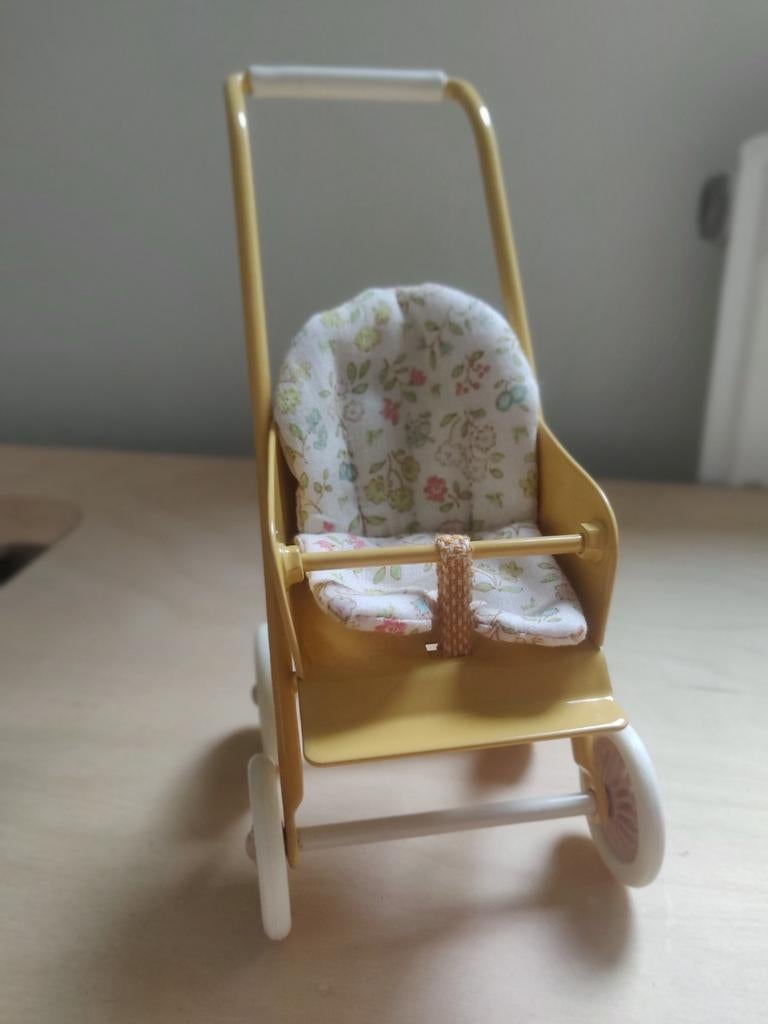 Maileg kinderwagen, Ophalen of Verzenden, Zo goed als nieuw, Babypop