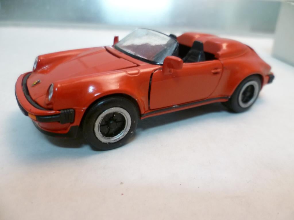 Nzg Porsche Speedster rood 1:43 modelauto., Hobby en Vrije tijd, Modelauto's | 1:43, Ophalen of Verzenden, Nieuw, Auto, Overige merken