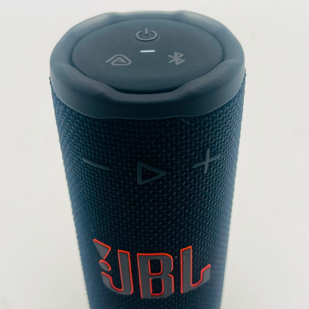 JBL Grip Bluetooth Speaker - Nette staat, JBL, Zo goed als nieuw, Support@jbl.com, 400 Atlantic Street
Stamford, CT 06901
USA