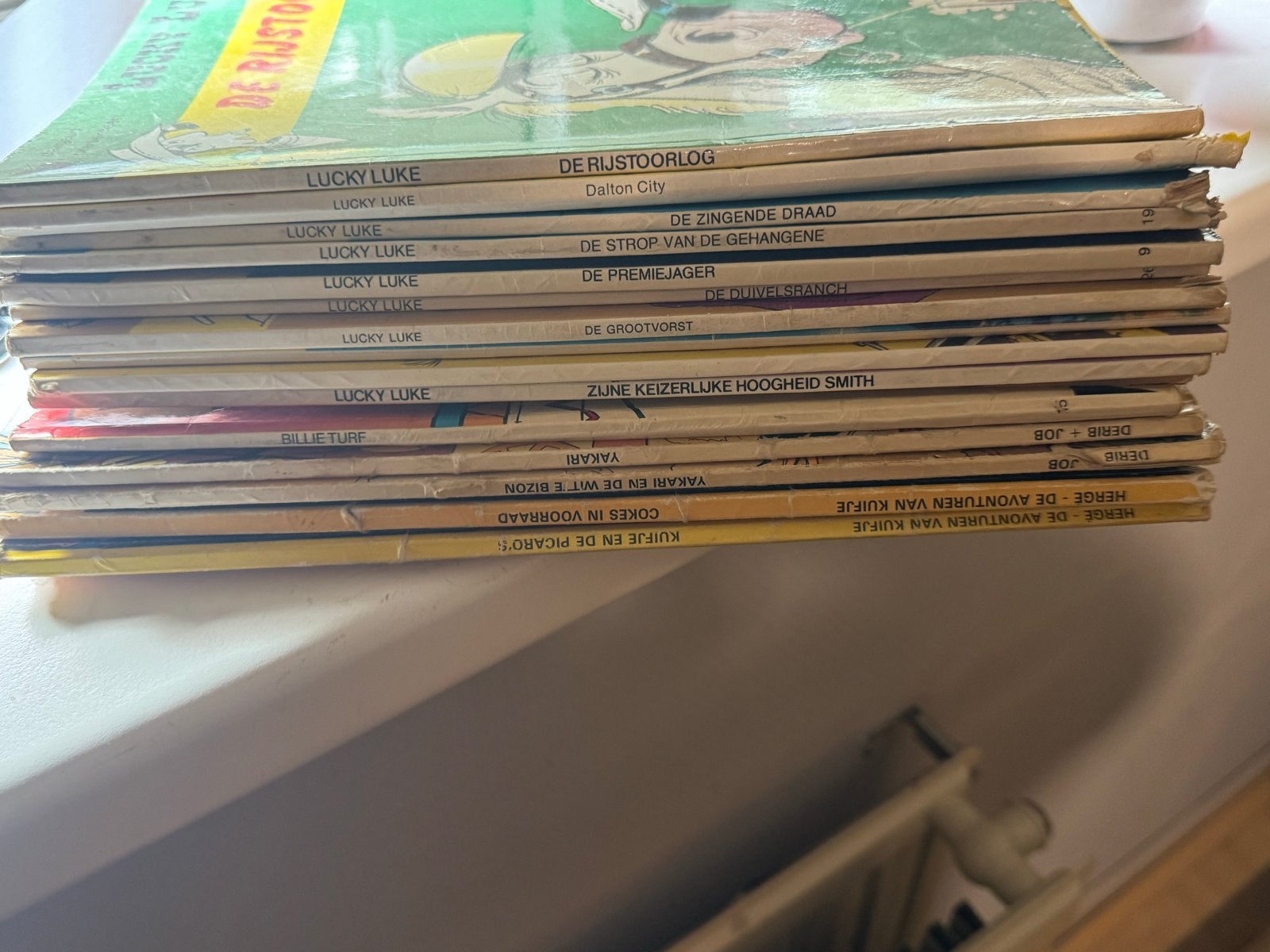 Lucky Luke, Kuifje, YAKARI stripboeken - Matige kwaliteit, Meerdere stripboeken, Ophalen of Verzenden, Gelezen