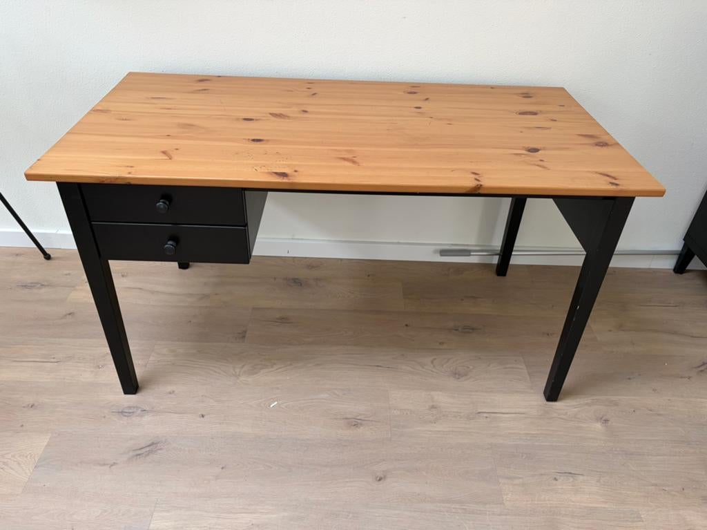 Ikea burea, Huis en Inrichting, Bureaus, Ophalen, Gebruikt, Scandinavisch, Schoolbureau