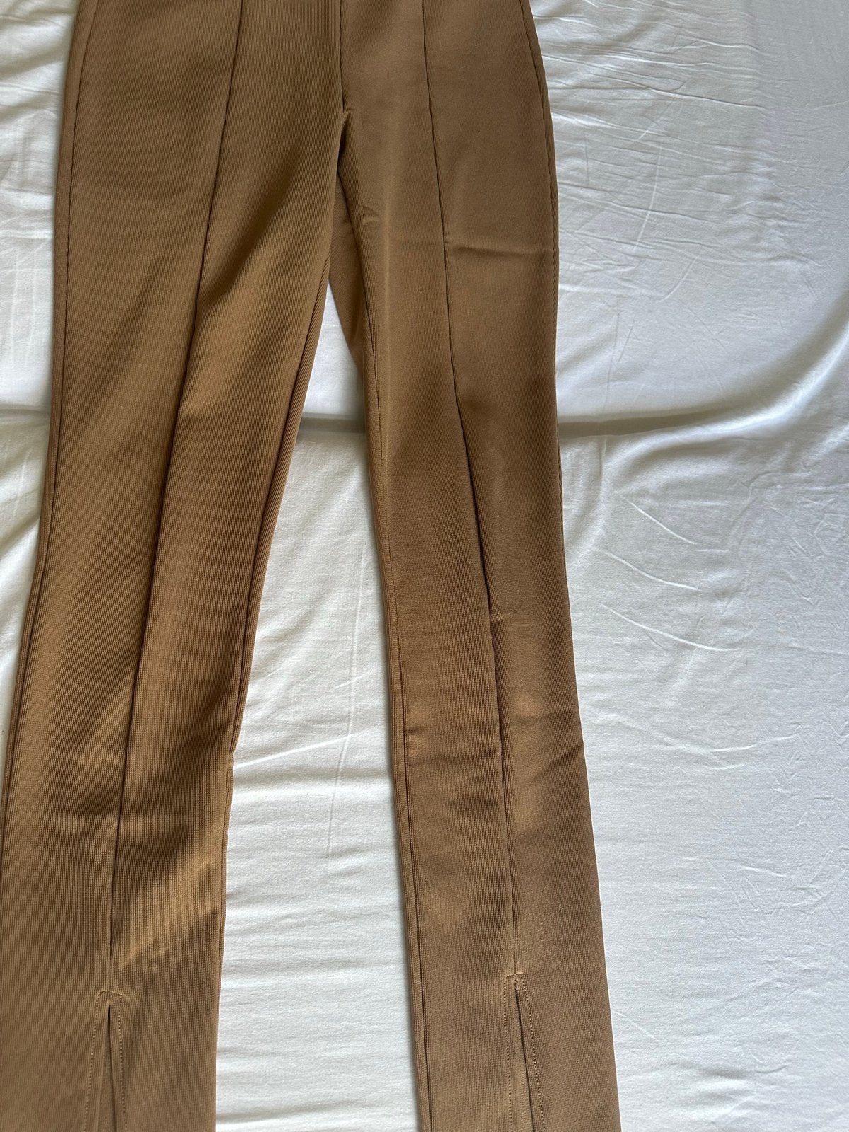 Bruine legging met split - Zara, Legging, Maat 36/38 (S), Bruin, Ophalen of Verzenden