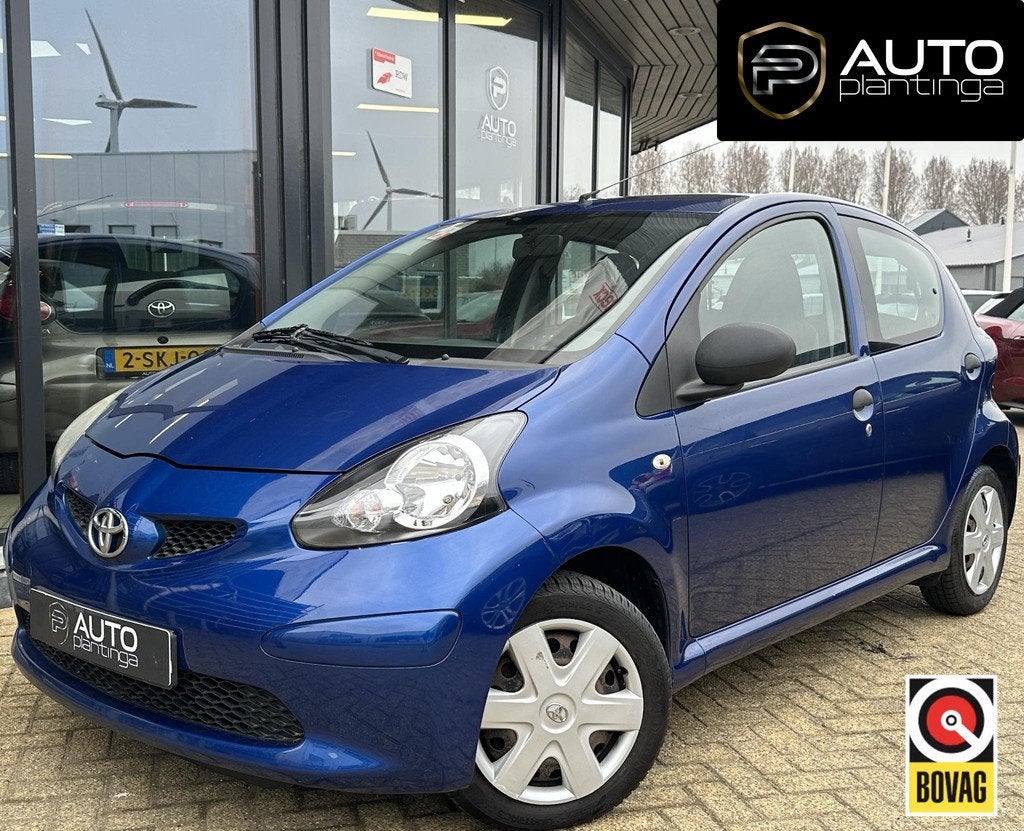 Toyota Aygo 1.0-12V Nette Staat | 5 Deurs | 2 Sleutels | APK, Auto's, Toyota, Bedrijf, Te koop, Aygo, ABS, Airbags, Alarm, Metallic lak