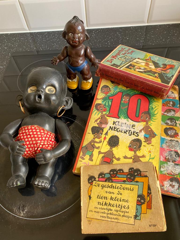 Afrikaans Amerikaans popje, Winky Blinky pop, diverse boeken, Antiek en Kunst, Verzenden