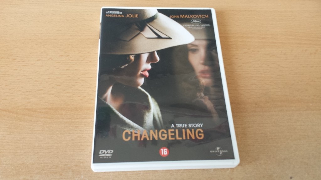 Changeling - Angelina Jolie, Vanaf 16 jaar, Ophalen of Verzenden, Zo goed als nieuw, Waargebeurd drama