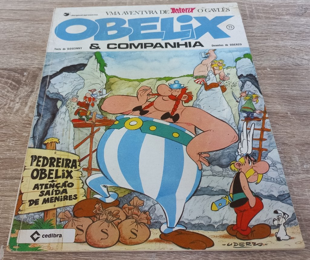 Asterix: Obelix & Companhia (& Co, Braziliaans 1e druk), Gelezen, Eén stripboek, Ophalen of Verzenden, Goscinny & Uderzo