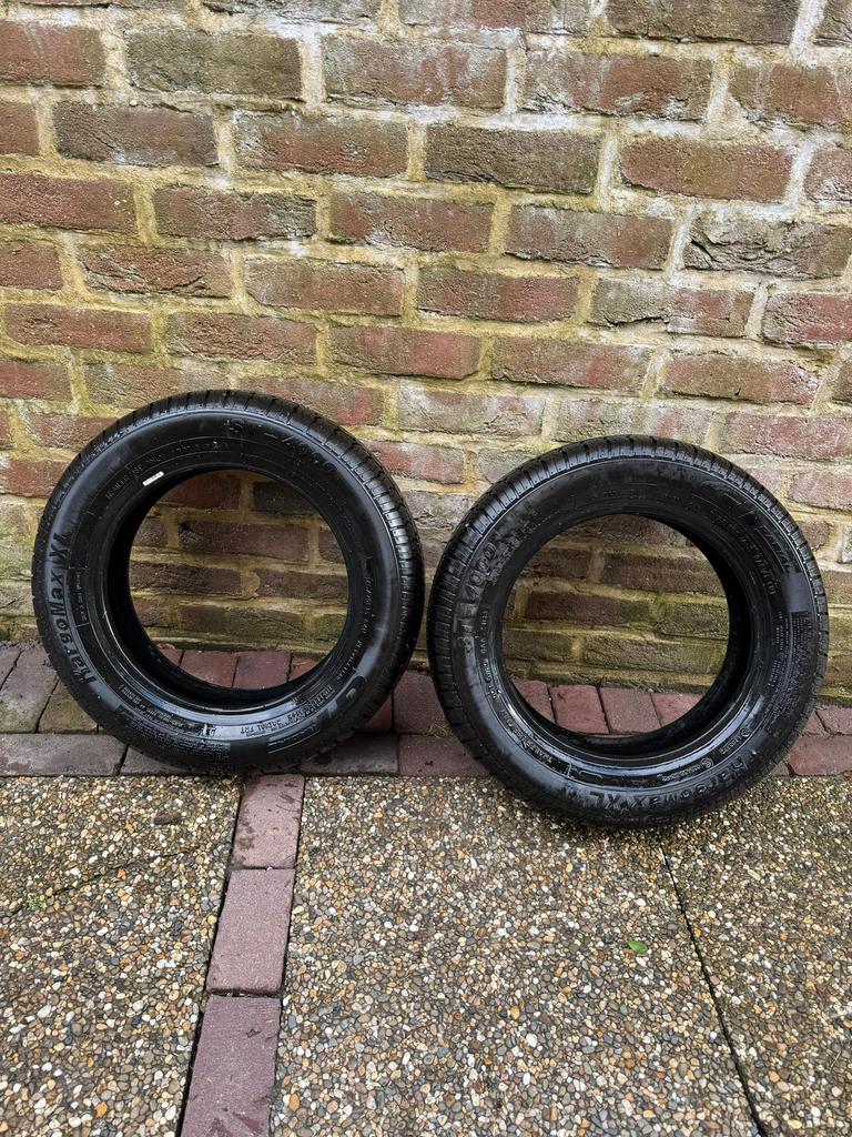 Banden voor aanhangwagen, caravan of vouwwagen (samen €59), Ophalen