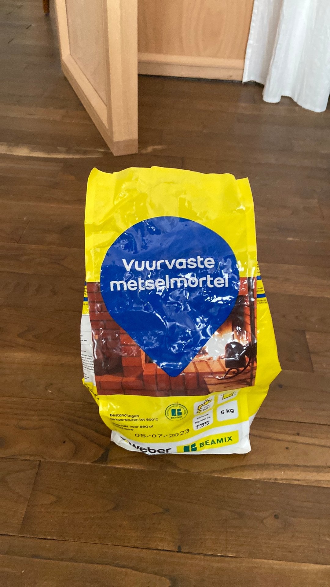 Gratis vuurvast metselmortel 1,8 kg, Doe-het-zelf en Verbouw, Ophalen, Zo goed als nieuw