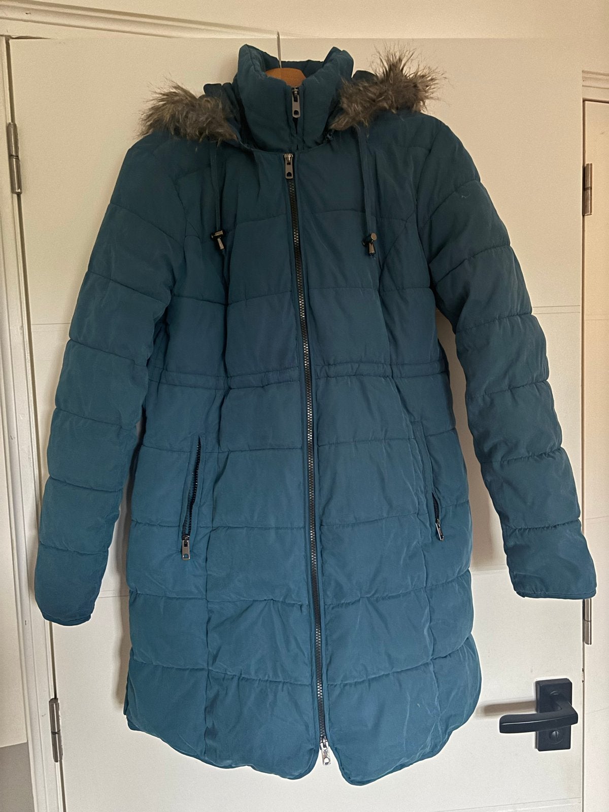 Zwangerschapsjas winter met draaginzetstuk., Maat 38/40 (M), Overige typen, Ophalen of Verzenden, Gedragen