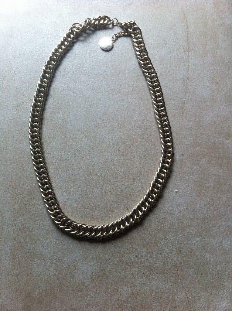 Zware metalen ketting messing kleur, Sieraden, Tassen en Uiterlijk, Kettingen, Ophalen of Verzenden, Zo goed als nieuw, Goud, Overige materialen