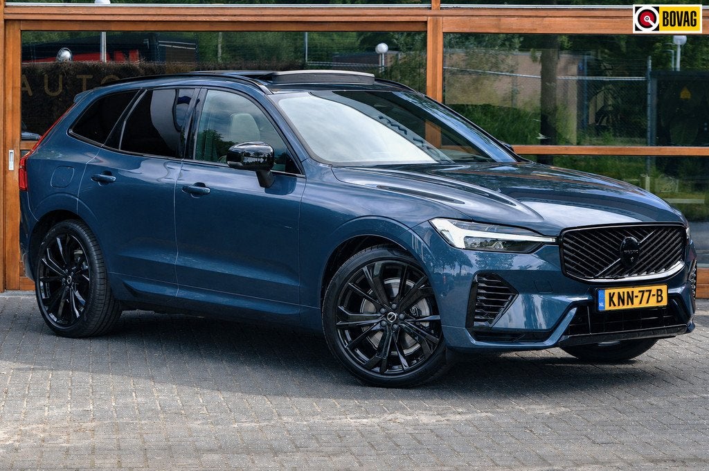 Volvo XC60 T8 Hybride AWD Ultra Black Edition | Luchtvering, Auto's, Volvo, Bedrijf, Te koop, XC60, 360° camera, 4x4, ABS, Achteruitrijcamera
