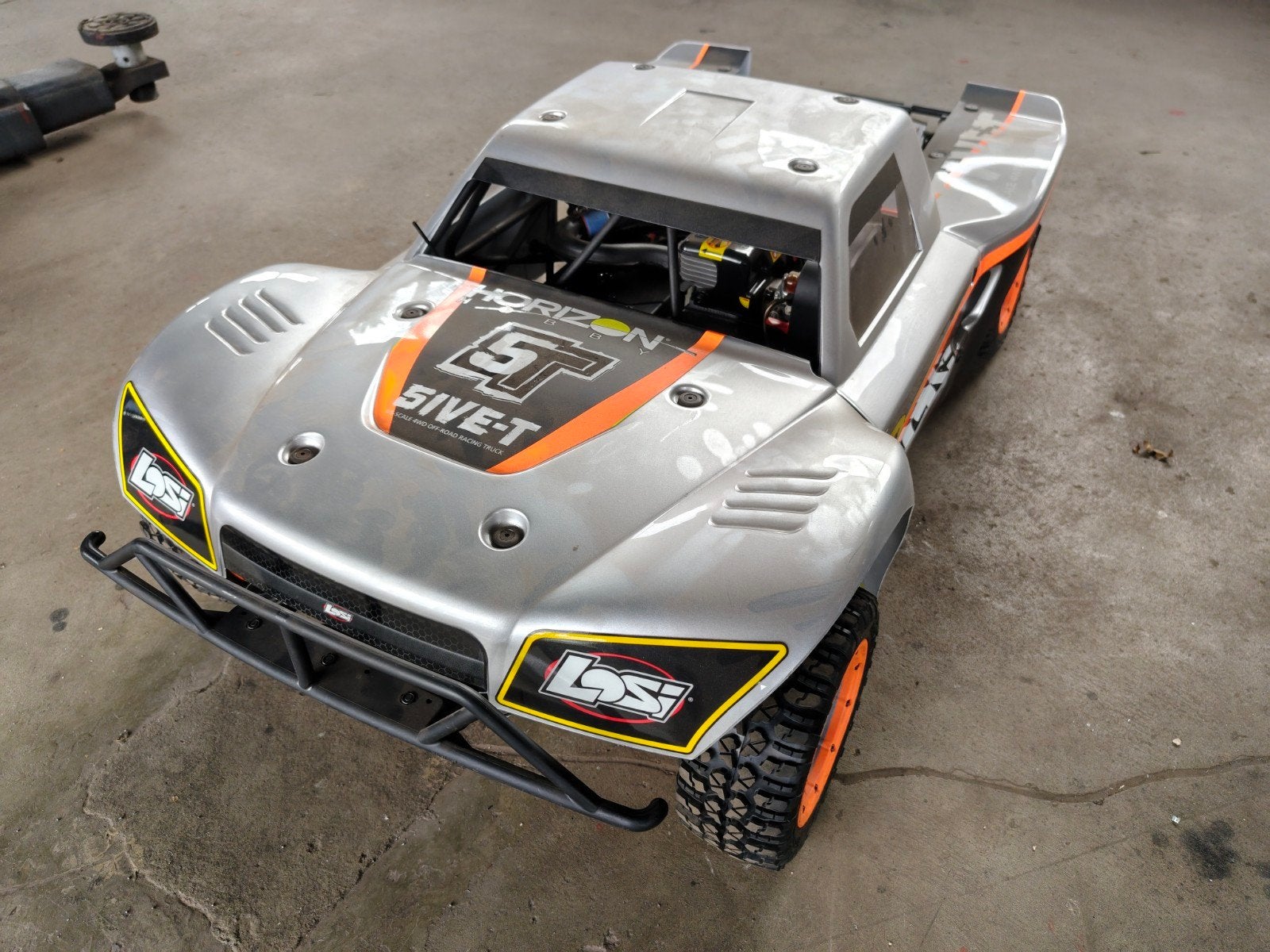 losi 5 t, Ophalen, Overige schalen, Benzine, Auto offroad