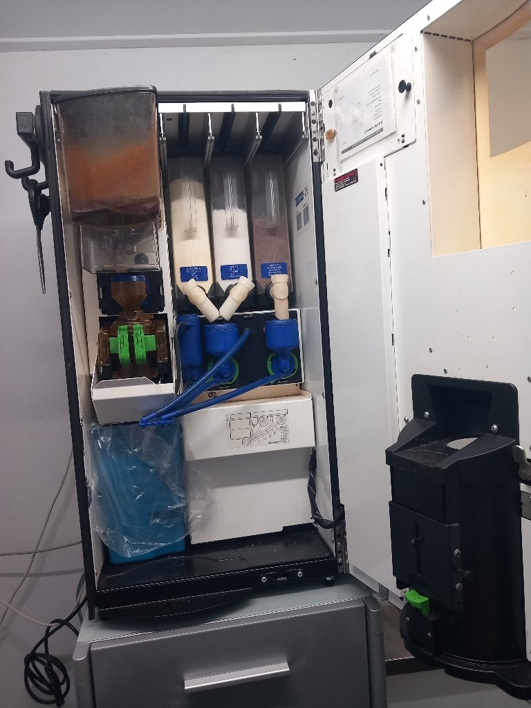 Koffie machine defect Wittenborg FB 7100, Ophalen, -, -, 10 kopjes of meer