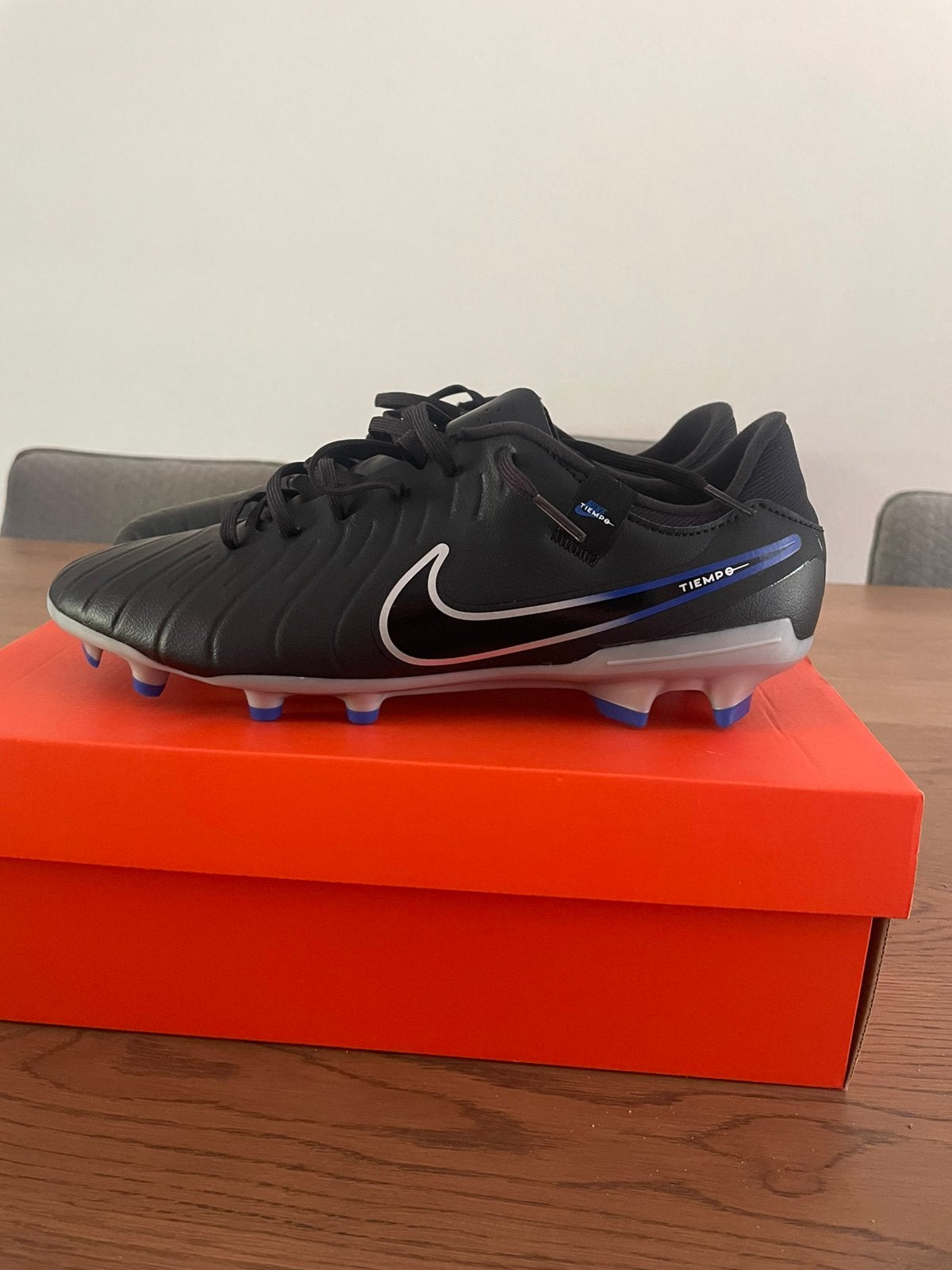 Nike voetbalschoenen maat 45 Nieuw, Ophalen, Maat XS of kleiner, Schoenen, Nieuw