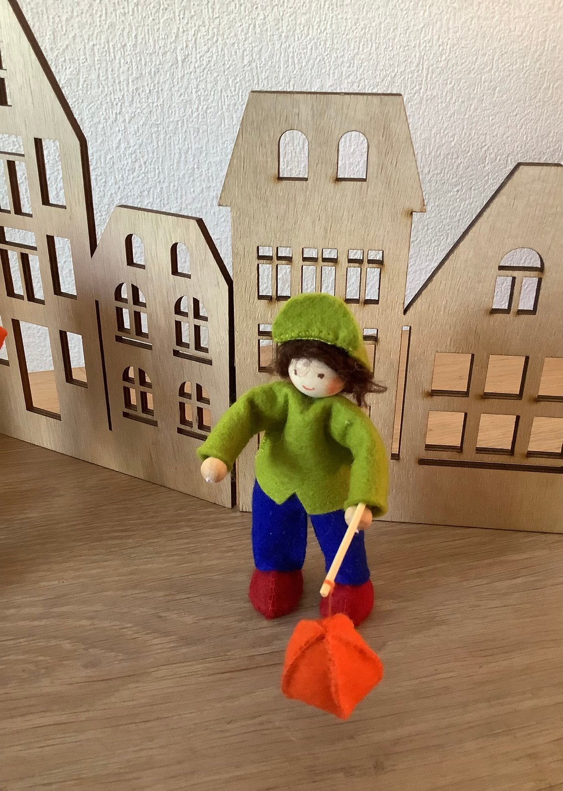 Voor de seizoenstafel, Sint Maarten, wolvilt, Hobby en Vrije tijd, Vilt, Ophalen of Verzenden, Nieuw, Figuurtje(s), Wolvilt