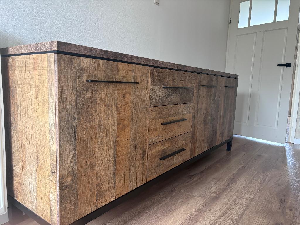 Dressoir Atrio, Ophalen, Overige materialen, Met deur(en), Zo goed als nieuw