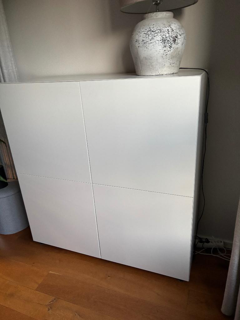 Te koop: Pastoe kast, Huis en Inrichting, Ophalen, Met plank(en), 100 tot 150 cm, Zo goed als nieuw
