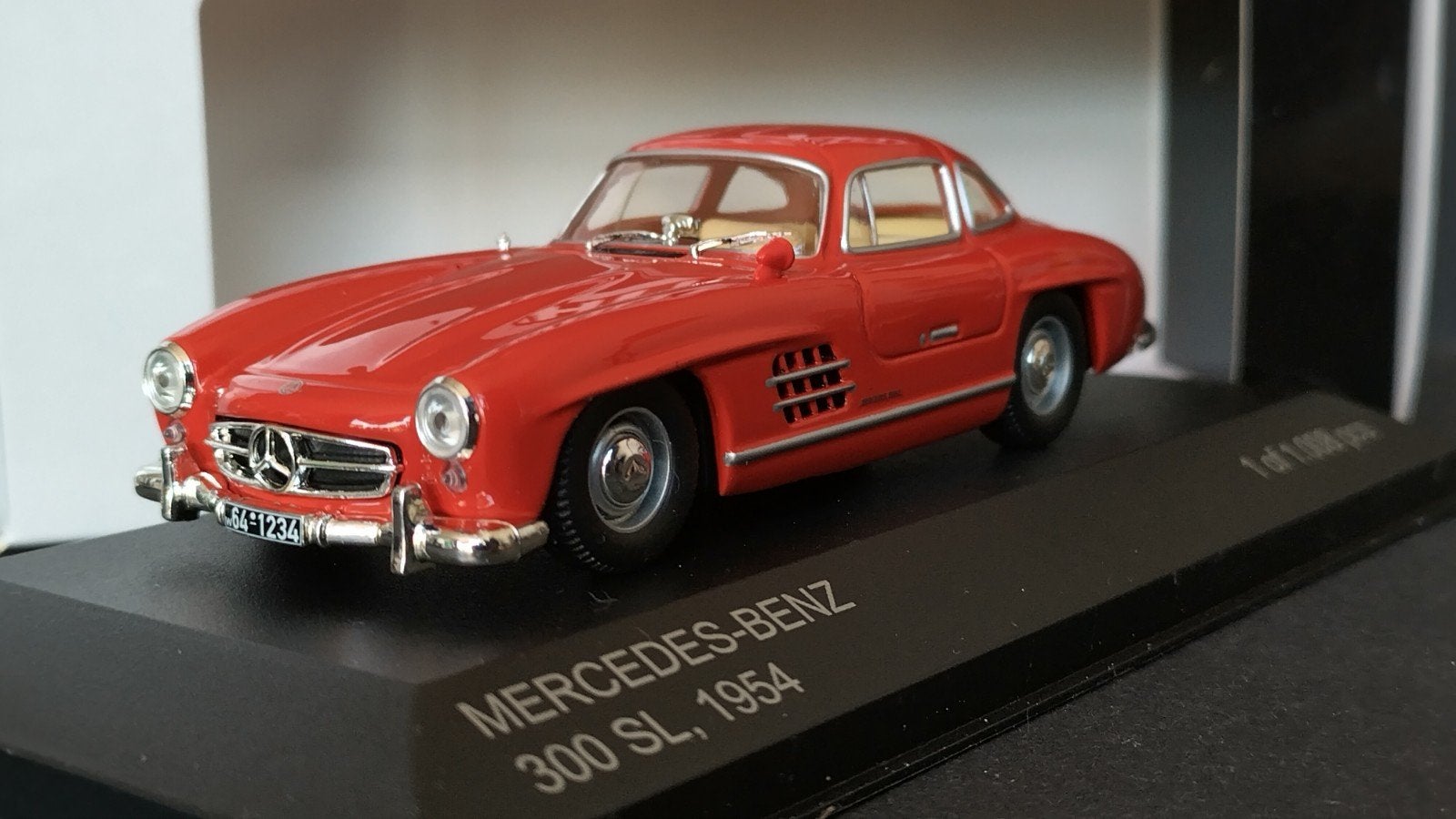 Mercedes Benz 300 SL Gullwing 1:43 Whitebox Pol, Overige merken, Auto, Verzenden, .