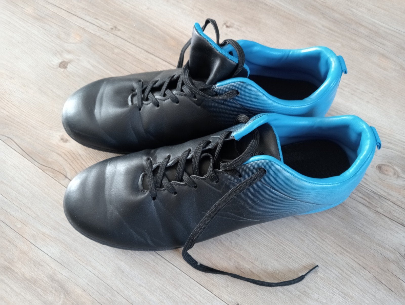 Dutchy binnen sportschoenen maat 42, Ophalen of Verzenden, Zo goed als nieuw, Dutchy, Sportschoenen