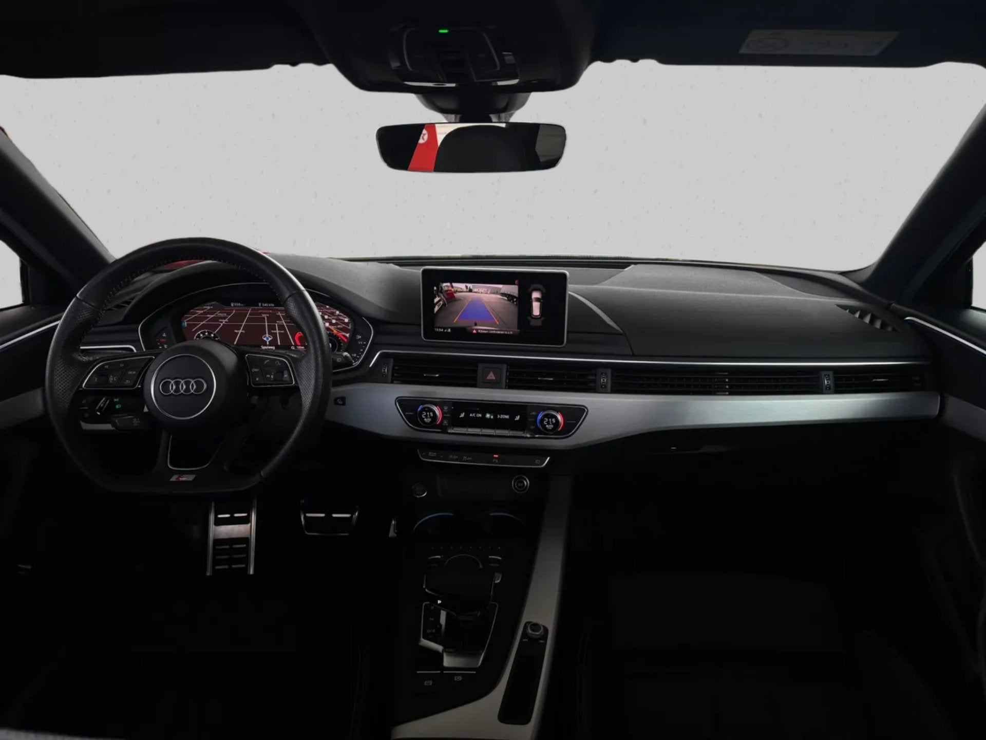 Audi A4 Avant 1.4 TFSI Sport S line black edition(Goed OnH,, Gebruikt, 4 cilinders, 150 pk, Verwarmde buitenspiegels