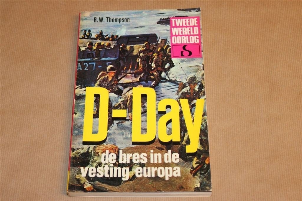 D-Day — Fotoboek — 2e Wereldoorlog [1972], Boeken, Oorlog en Militair, Ophalen of Verzenden, Tweede Wereldoorlog, Gelezen, Overige onderwerpen