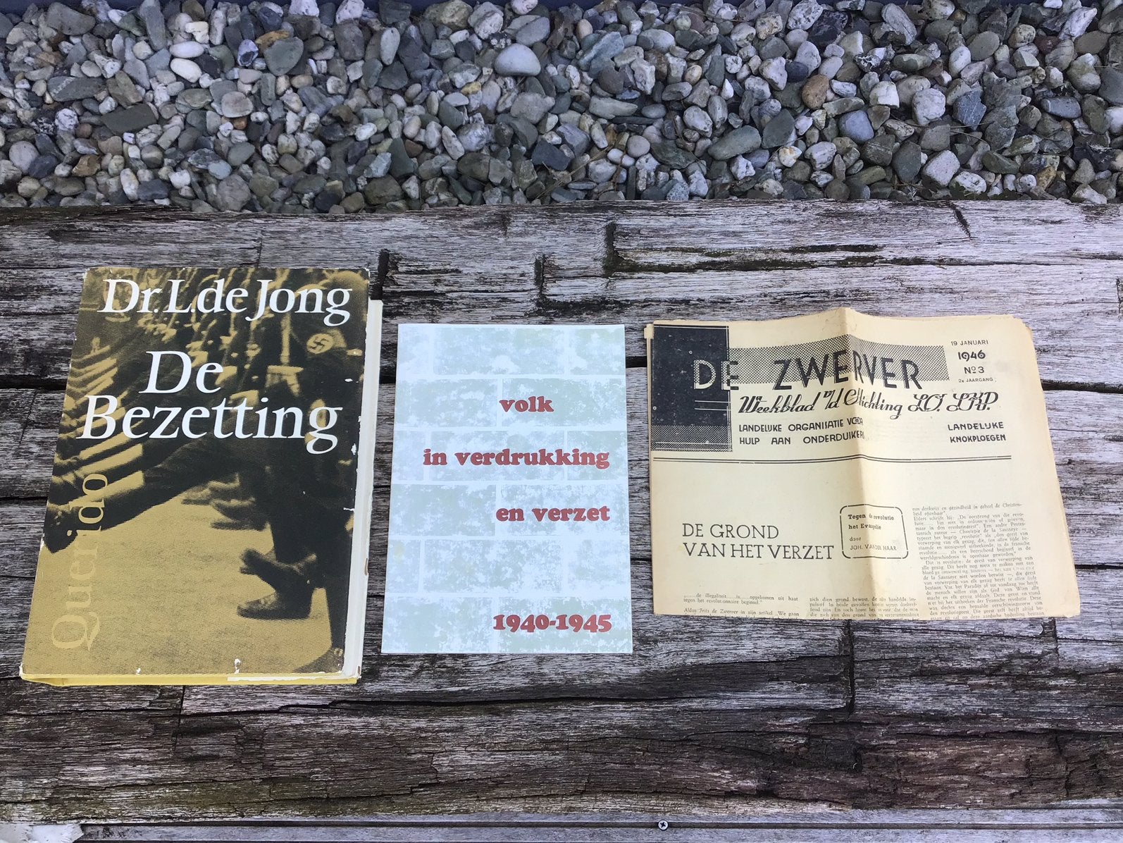 Volk in verdrukking en verzet-De Bezetting-krant De zwerver, Ophalen of Verzenden, Overige soorten, Nederland, Boek of Tijdschrift