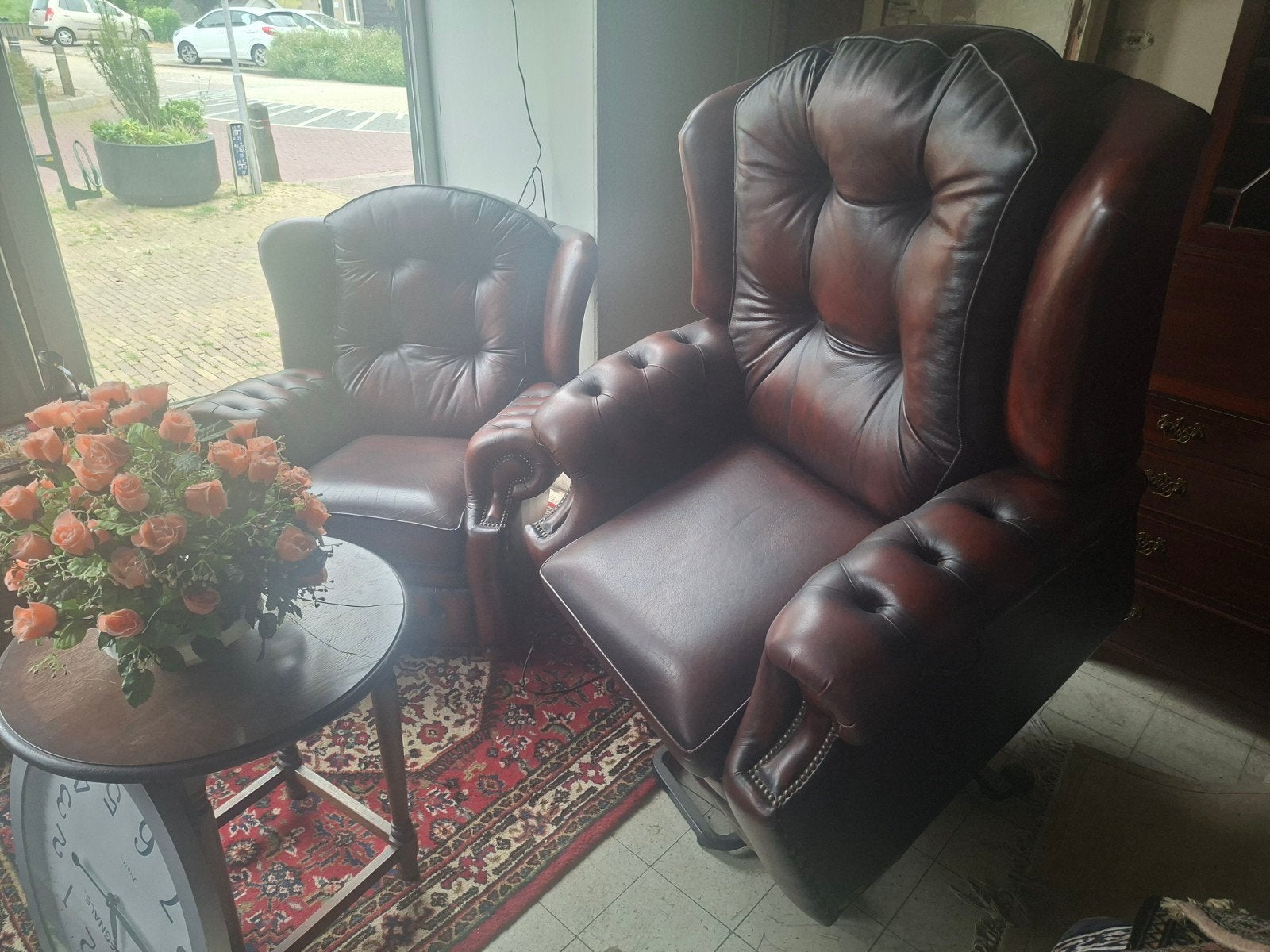 Springvale chesterfield model Suzanne met sta op stoel, Gebruikt, Driepersoons, Ophalen of Verzenden, Rechte bank