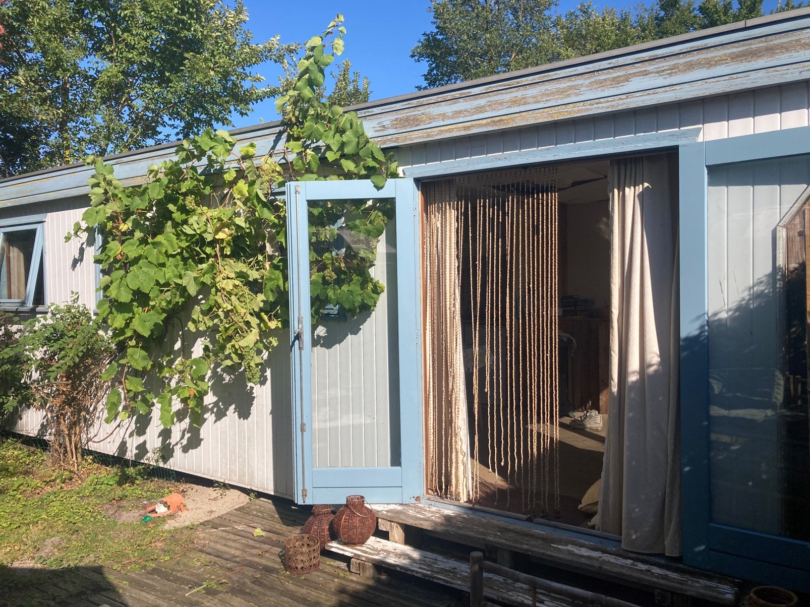 Stacaravan met inventaris., Tot en met 4