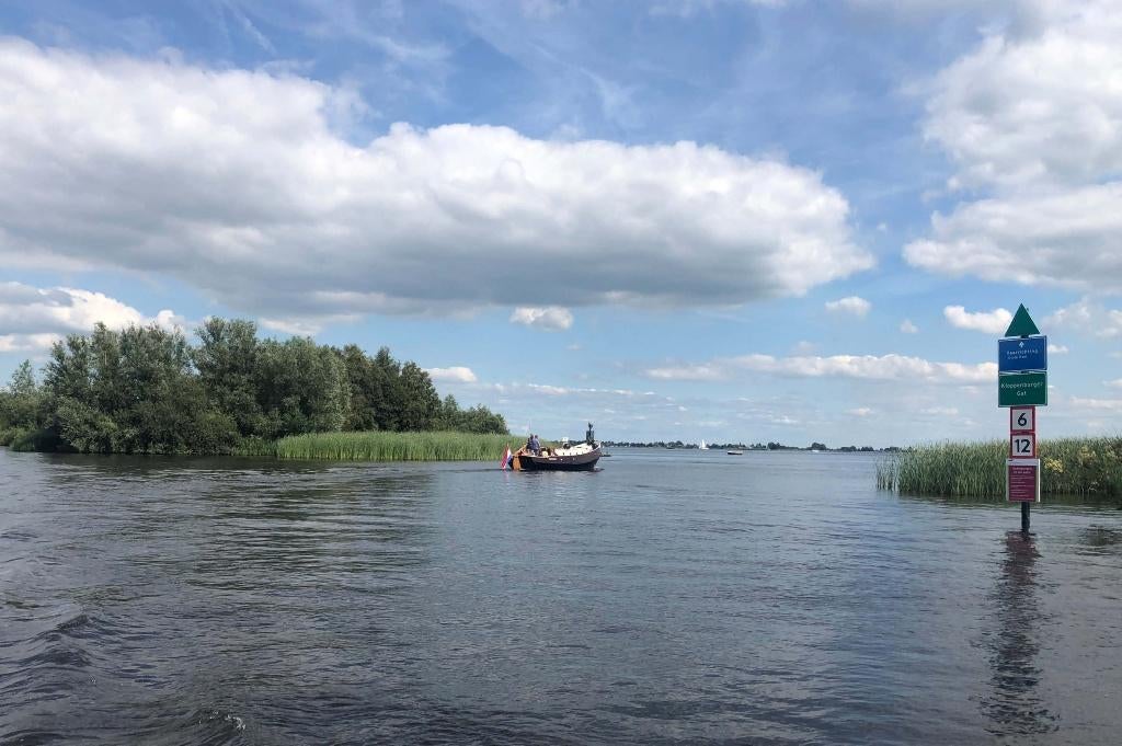 Diverse mooie recreatie eilanden Westeinderplassen Aalsmeer, Huizen en Kamers, Kavels en Percelen, Rijsenhout/ Aalsmeer, Verkoop zonder makelaar