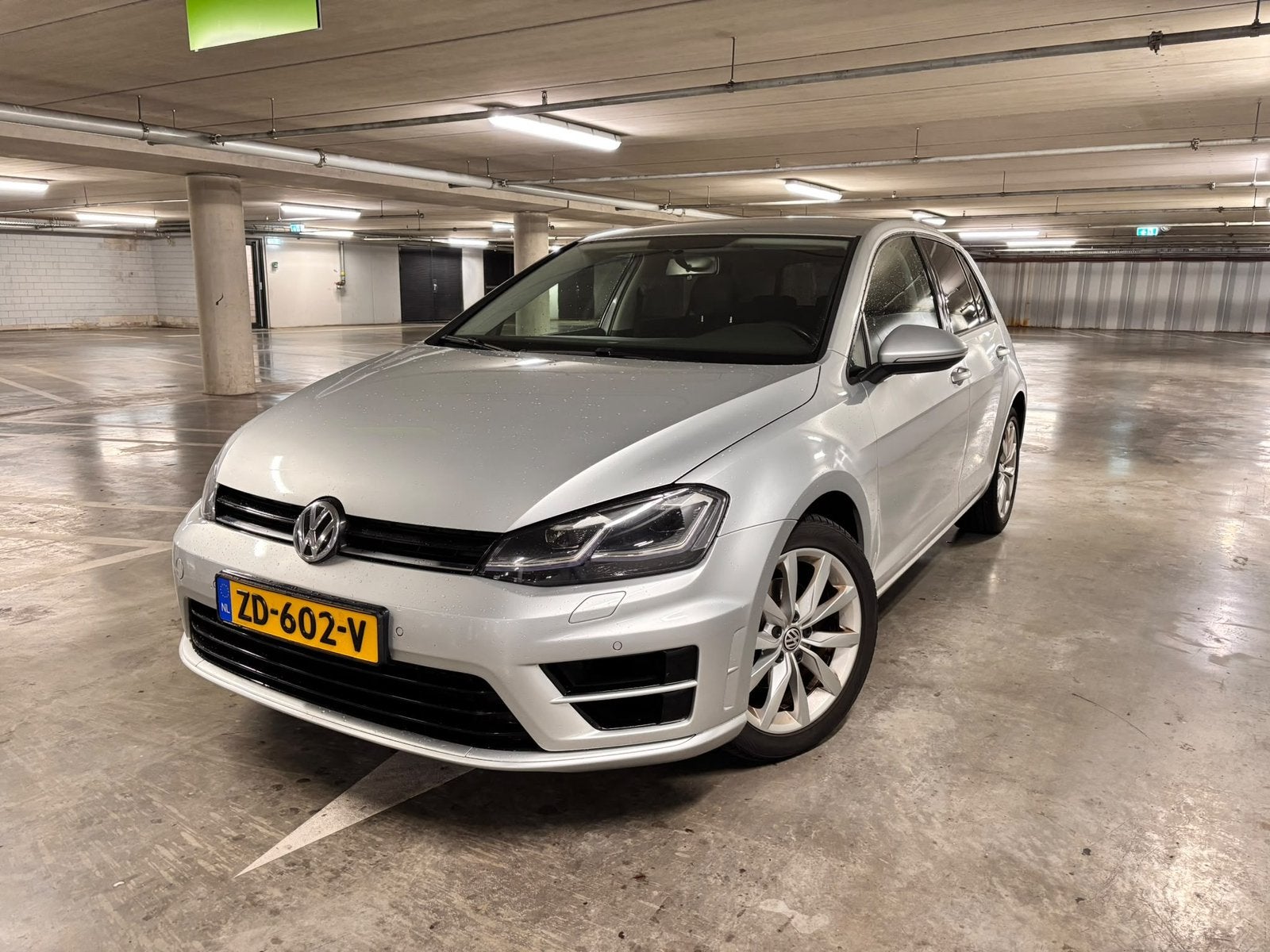 Volkswagen Golf 7 1.4 TSI 90KW 5D 2013 | LED | Zilver, Auto's, Voorwielaandrijving, Dealer onderhouden, Stof, 4 cilinders