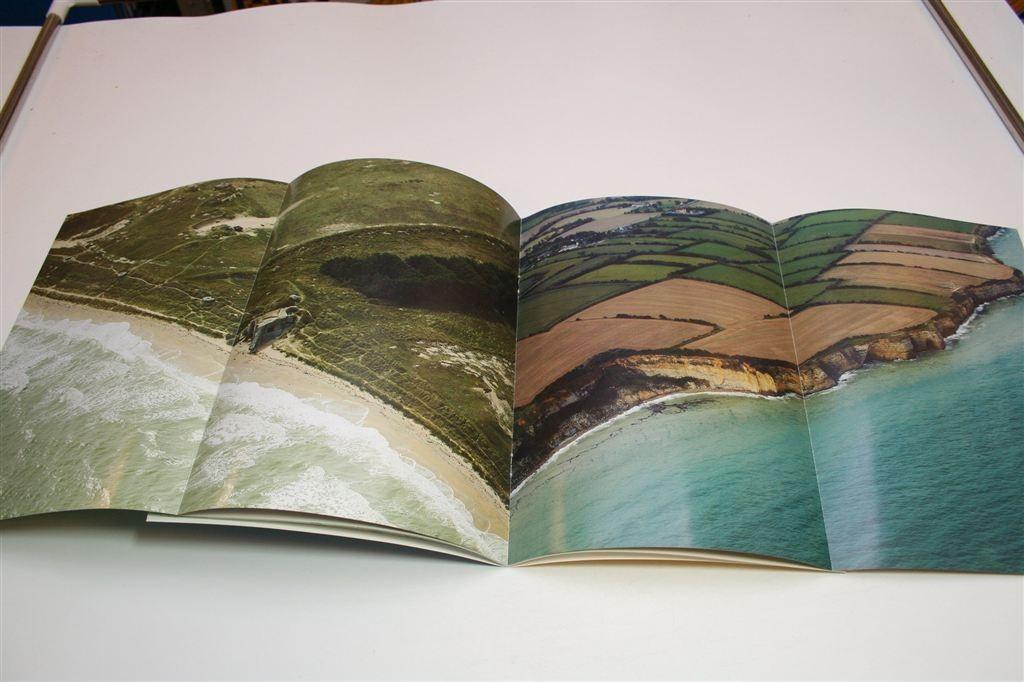 Normandië vanuit de Lucht — Met Groot Panorama, Boeken, Ophalen of Verzenden, Tweede Wereldoorlog, Gelezen, Overige onderwerpen