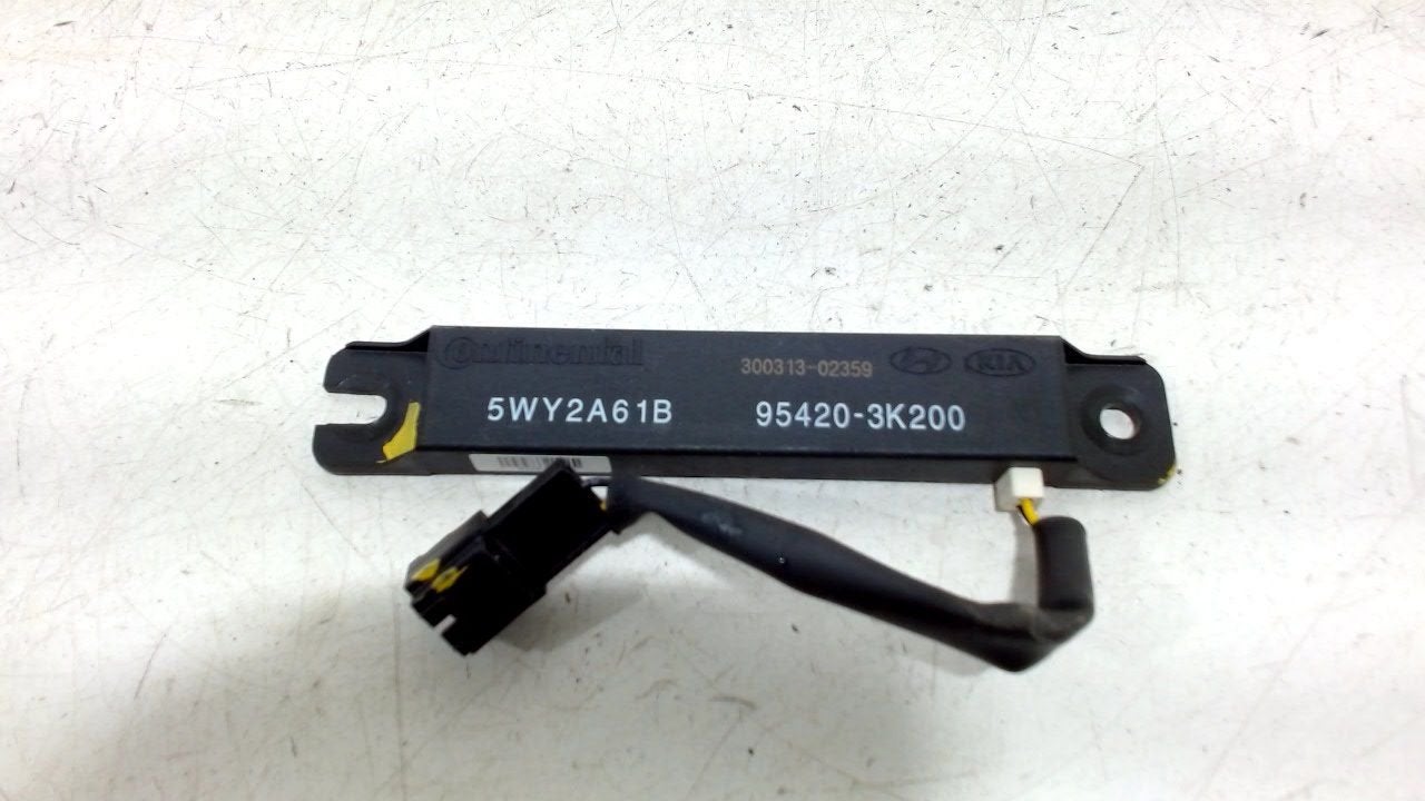 Sensor diversen Kia Optima, Onderdelen@venauto.nl, Van der Ven Autorecycling B.V., Ettenseweg 76, 4706 PB Roosendaal, The Netherlands