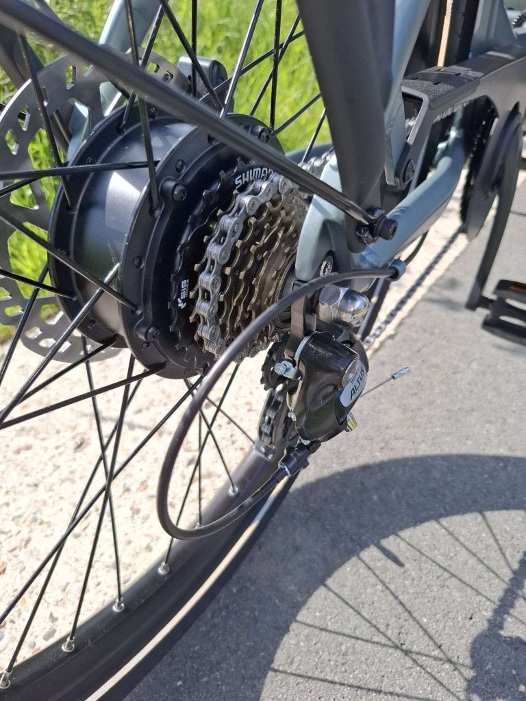 Fietshokje Groningen: Raaks Vido | Elektrische bakfiets, Huif, Niet ingevuld, Nieuw, 2 kinderen