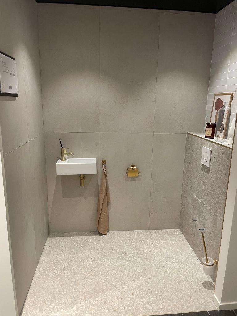 Sanitair, bad, fontein, douchewand, douchekraan en badkraan, Huis en Inrichting, Badkamer | Complete badkamers, Nieuw, Ophalen