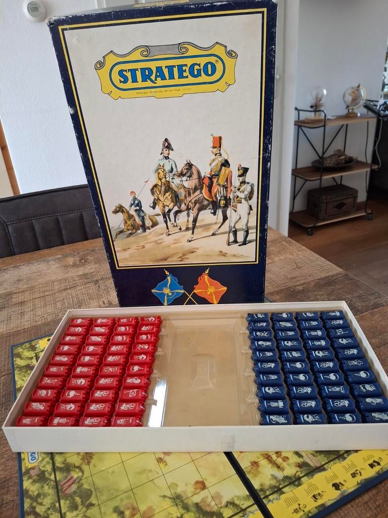 Stratego ronde speelstukken, Ophalen of Verzenden