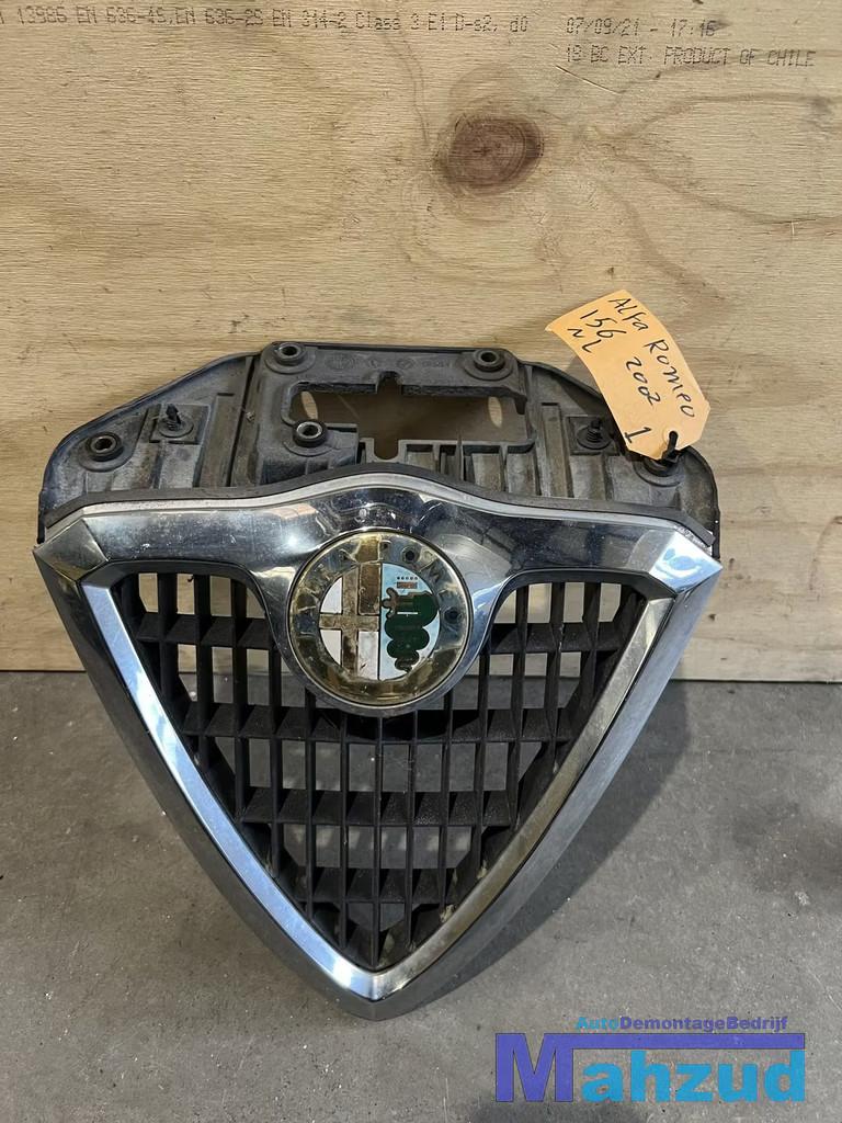 ALFA ROMEO 156 grille 1997-2006, Gebruikt, Dpofca@stellantis.com, Stellantis Europe S.p.A., Ophalen of Verzenden