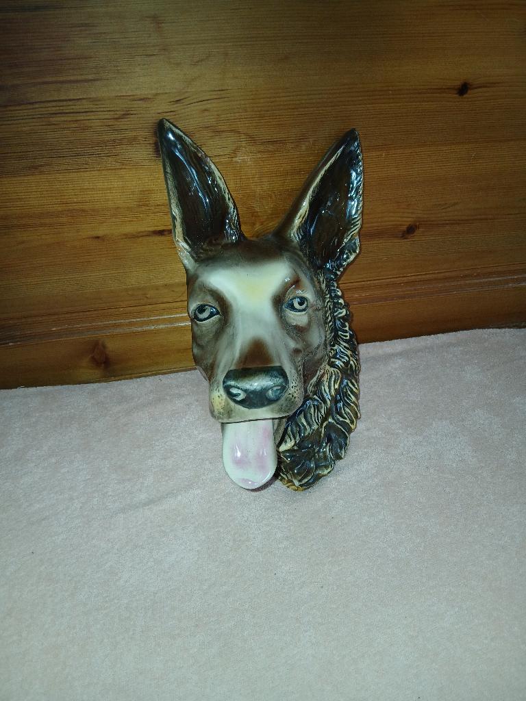 Porselein Wandbeeld van een Herdershond, Antiek en Kunst, Ophalen of Verzenden