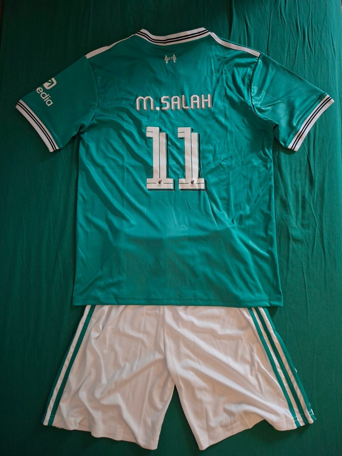 Liverpool tenue M.SALAH - maat S, Nieuw, Ophalen of Verzenden, Voetbal, Groen