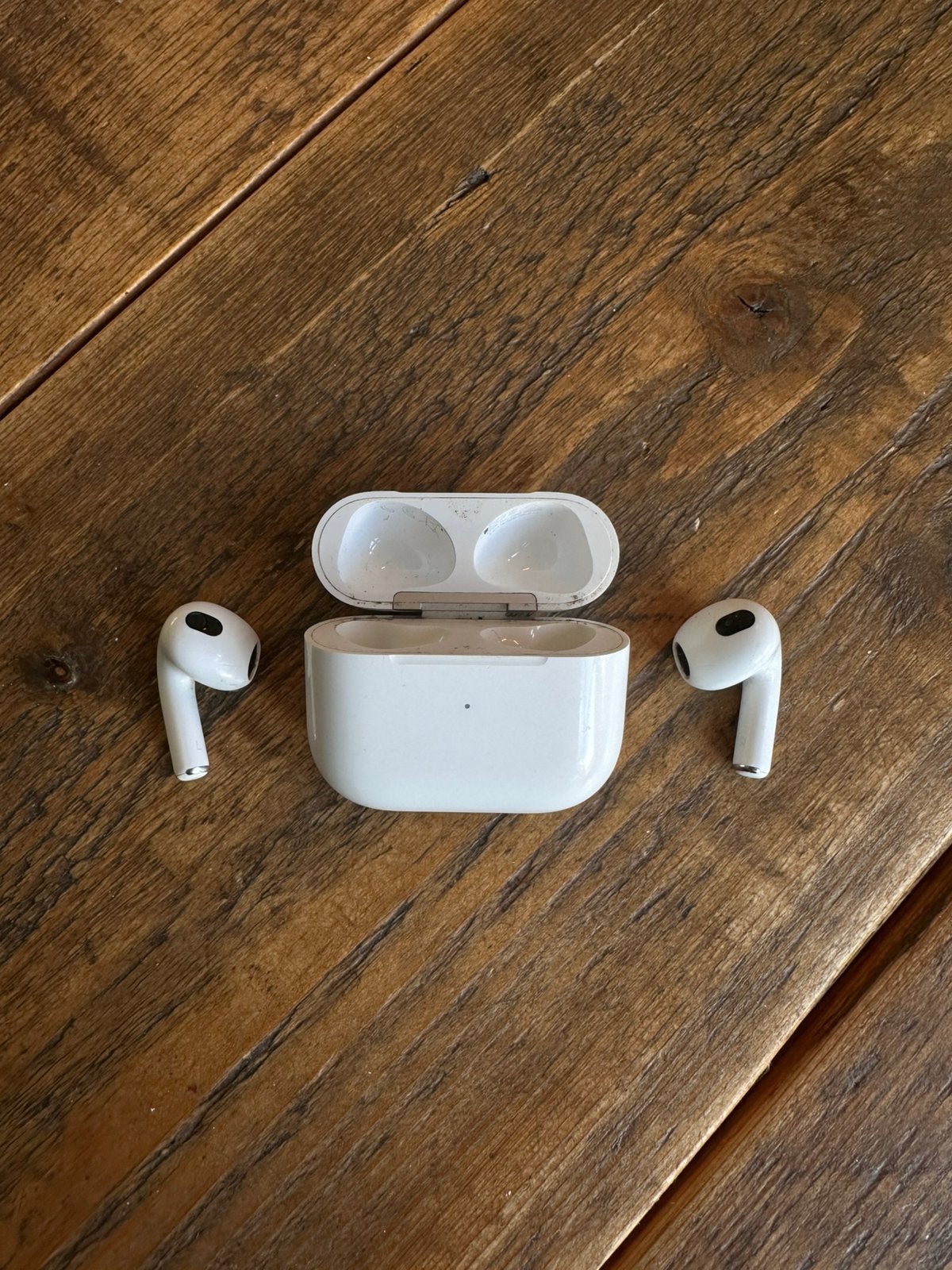 Apple Airpods 3’e GEN (Linker oortje waterschade), Ophalen, Zo goed als nieuw, Overige merken