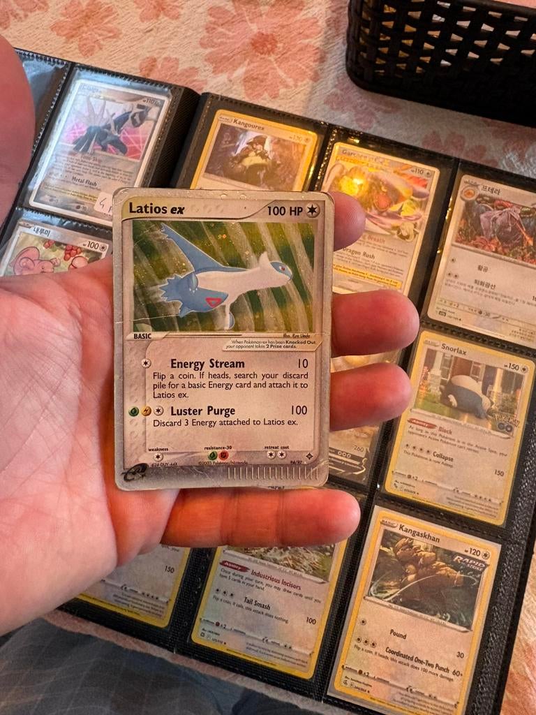 Latios ex, Ophalen of Verzenden, Zo goed als nieuw, Meerdere kaarten, Foil
