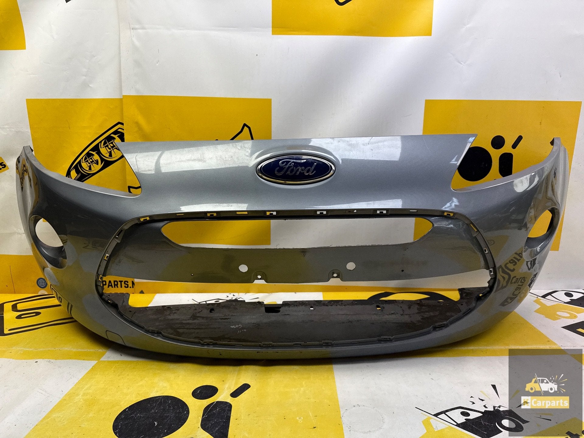 FORD KA MK2 VOORBUMPER 2008-2016 735435897 BUMPER, Gebruikt, Voor, Info@ford.com, Ophalen of Verzenden