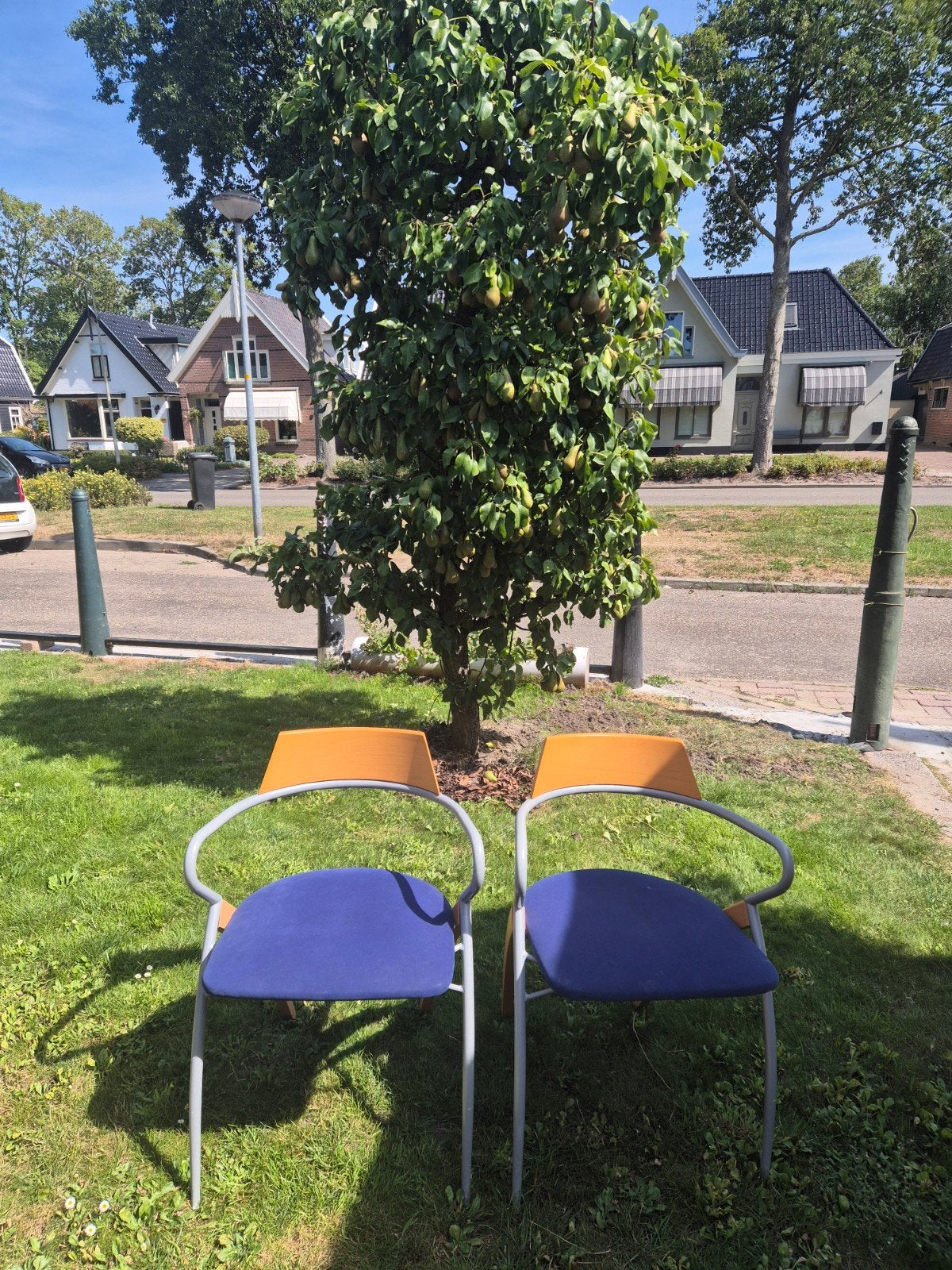 2 comfortabele design stoeltjes, Modern design, Gebruikt, Twee, Blauw