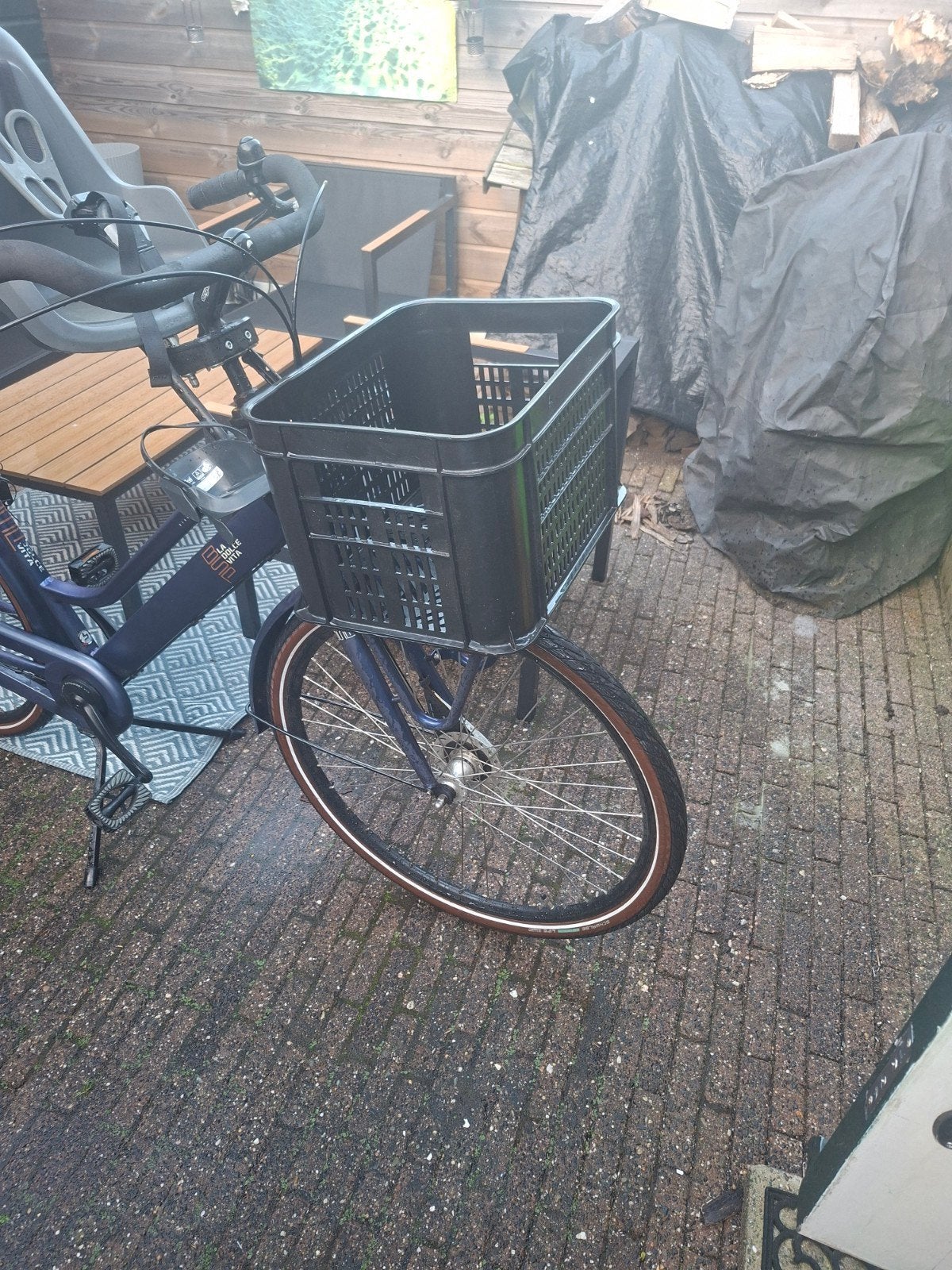 Batavus fiets met kinderzitjes en krat, Ophalen, Versnellingen, Batavus, Trommelrem