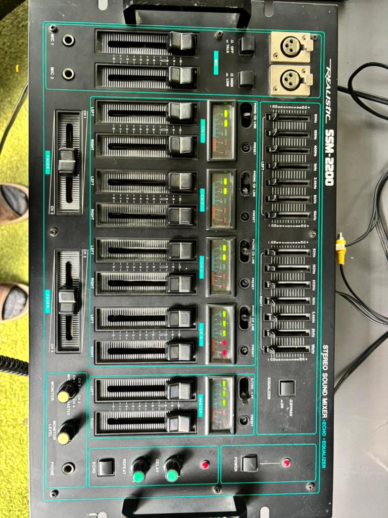 Realistic sound mixer, Ophalen of Verzenden, Gebruikt