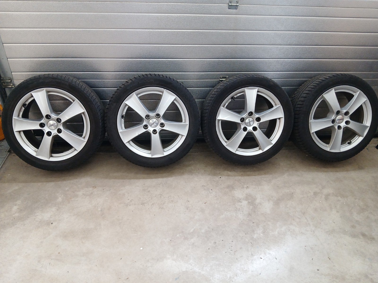 Velgen 17 inch voor Subaru Levorg of WRX, Auto-onderdelen, Ophalen, 17 inch, Winterbanden, Personenwagen