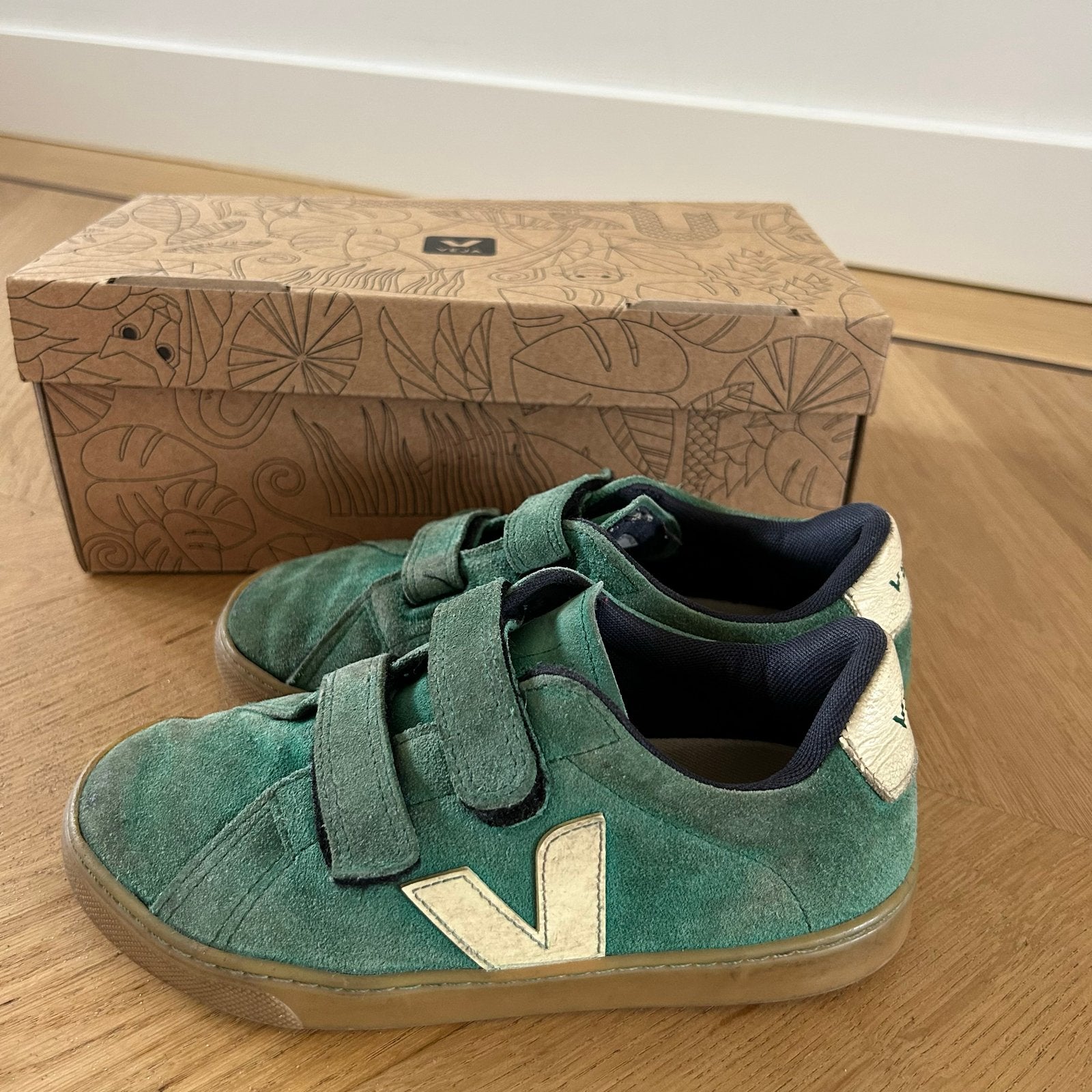 Veja Golf Cashew sneakers maat 33, Kinderen en Baby's, Ophalen of Verzenden, Gebruikt, Jongen of Meisje