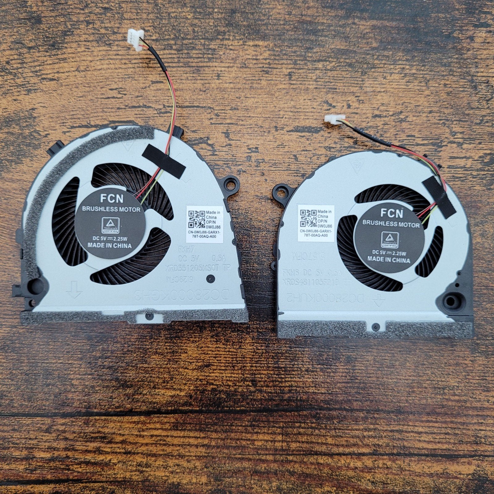 Dell Laptop Koelventilatoren (Set van 2), Computers en Software, Computerkoelers, Zo goed als nieuw, Luchtkoeling, Ophalen of Verzenden