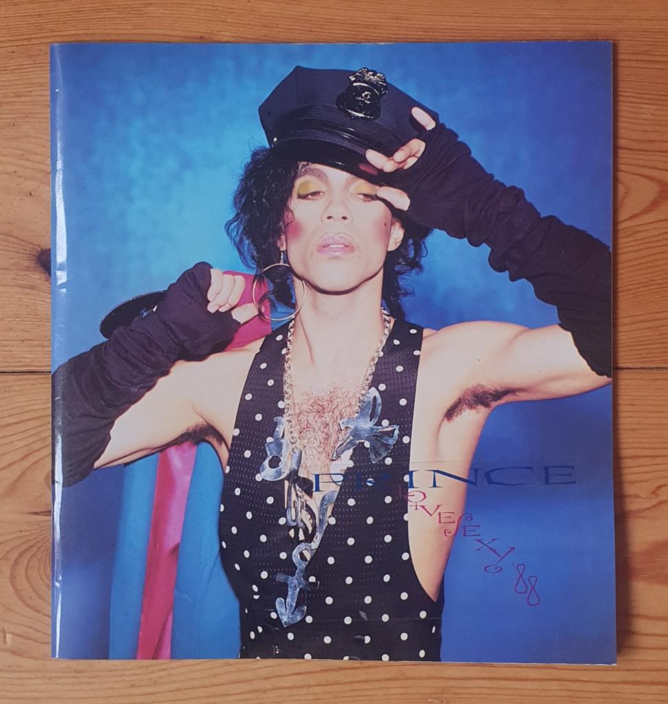 Prince Love Sexy Tourboek tourbook 1988, Ophalen of Verzenden, Zo goed als nieuw, Artiest, Prince