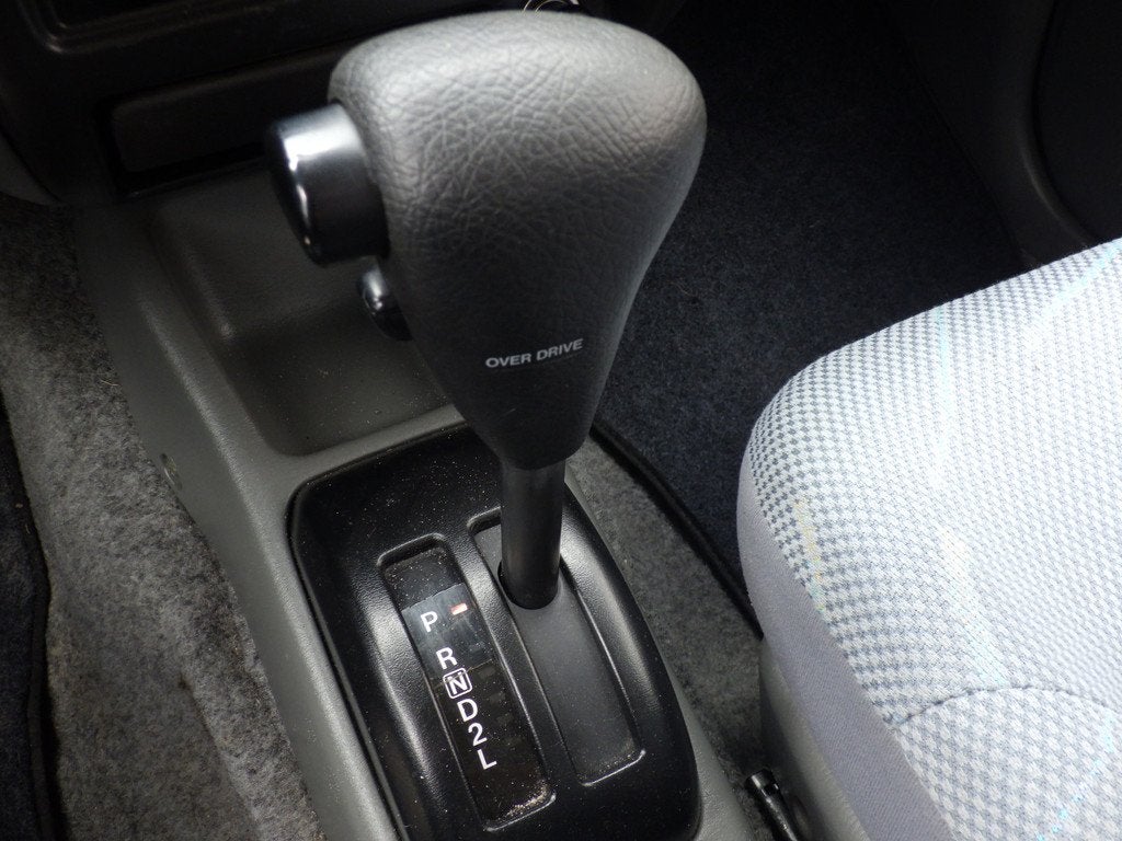Suzuki Jimny 1.3 JLX Automaat, NW APK NL/NAP! (bj 2001), Auto's, Suzuki, Automaat, 1025 kg, Stof, Zwart
